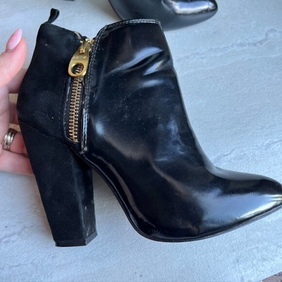Zara Trafaluc black Leather suede zip-up ankle booties EU 37 gold hardware - Picture 6 of 10